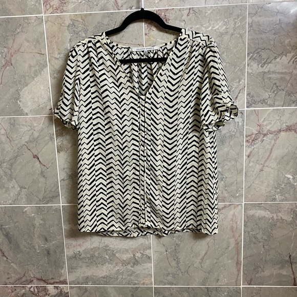 Collective Concepts lightweight top size Medium - Picture 1 of 6